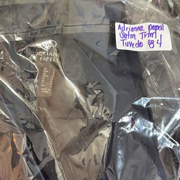 Adrianna Papell 1718 Satin long Sleeve Trim Crepe Tuxedo size 4 NWT $199 - Picture 11 of 12